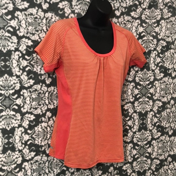 The North Face Fitted VaporWick Athletic Top Sz M - Picture 4 of 10